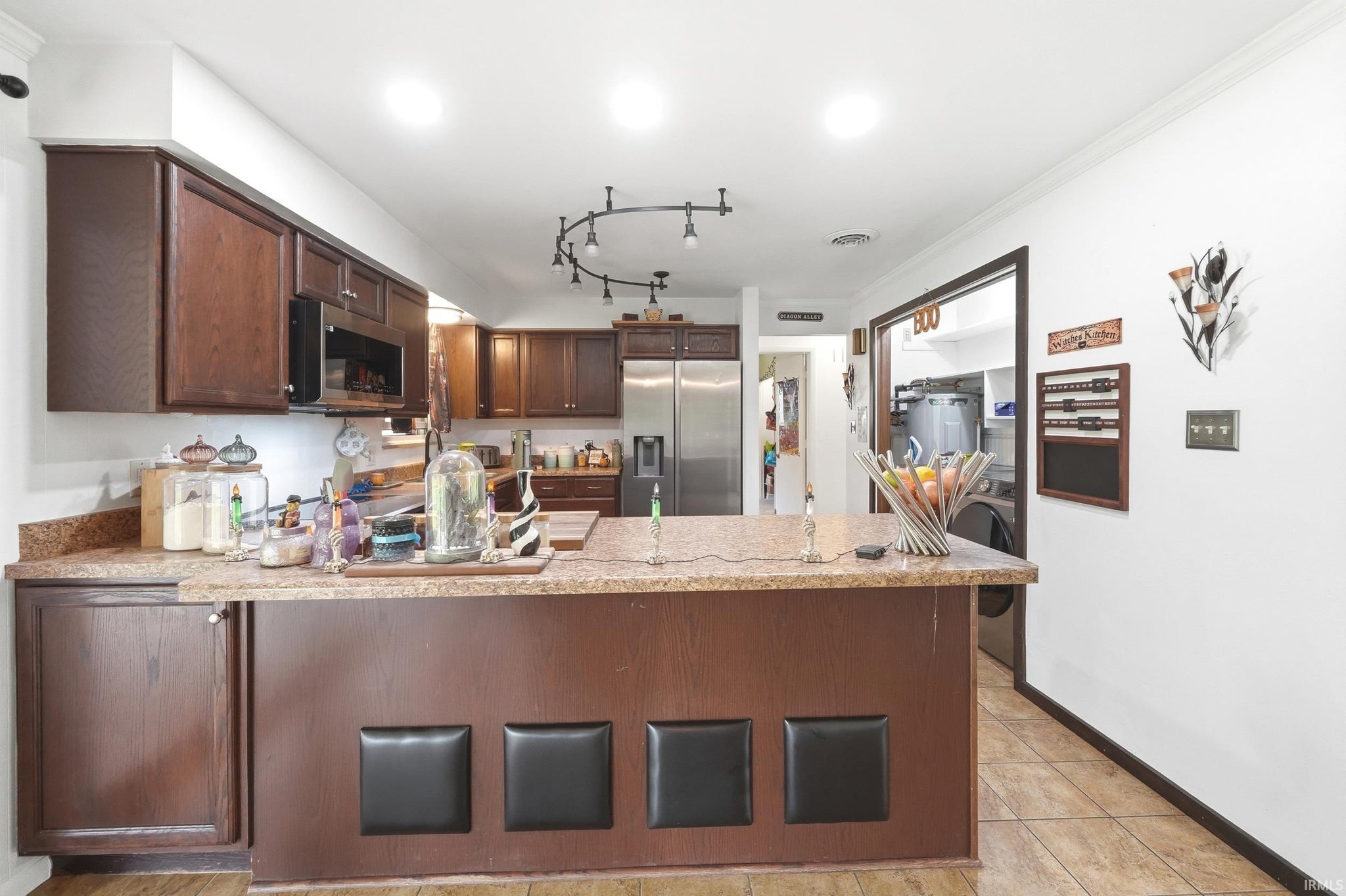 Image of 3721 Courtwood Drive
