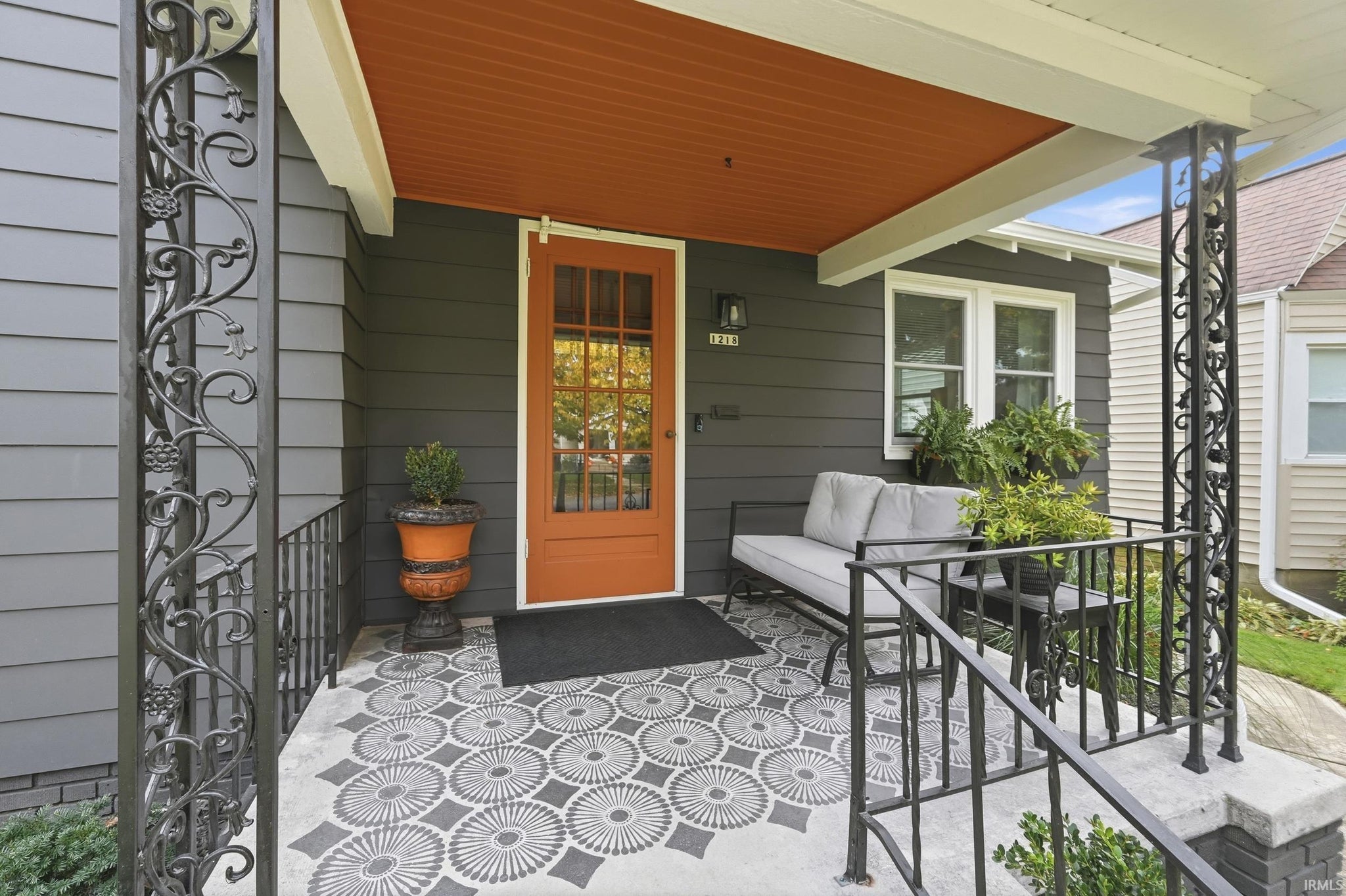 Image of 1218 Elmwood Avenue