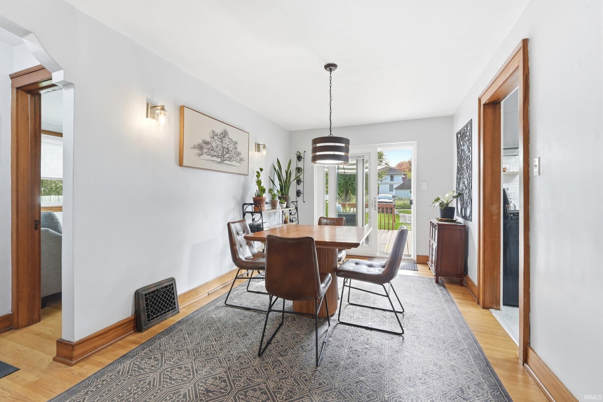 Image of 1218 Elmwood Avenue